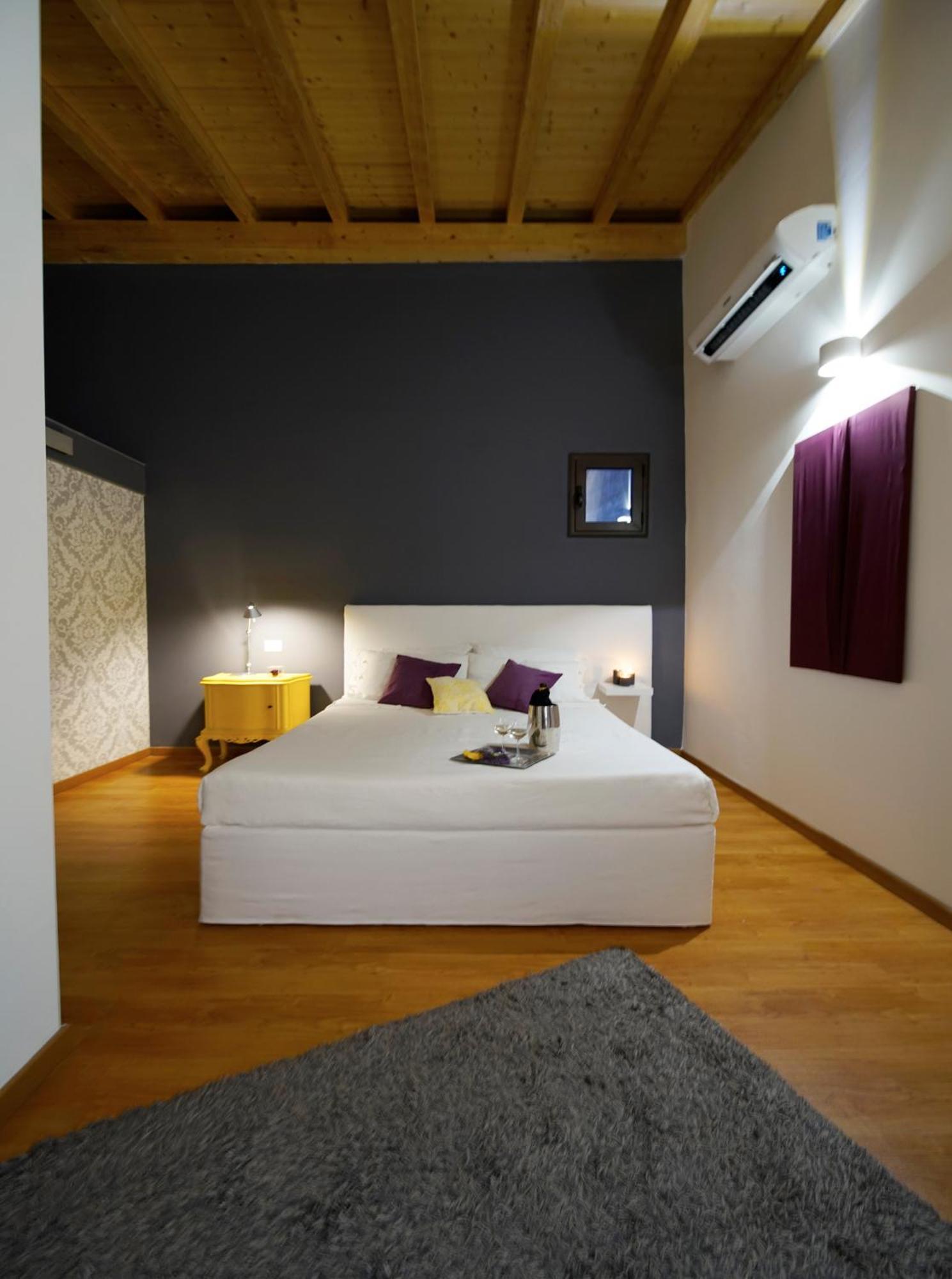 Dama Sicilian Luxury Home & Spa จาร์เร ห้อง รูปภาพ